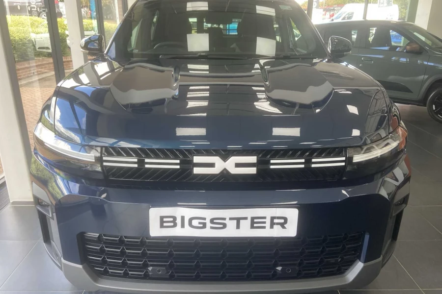 Vehicle Image - 1