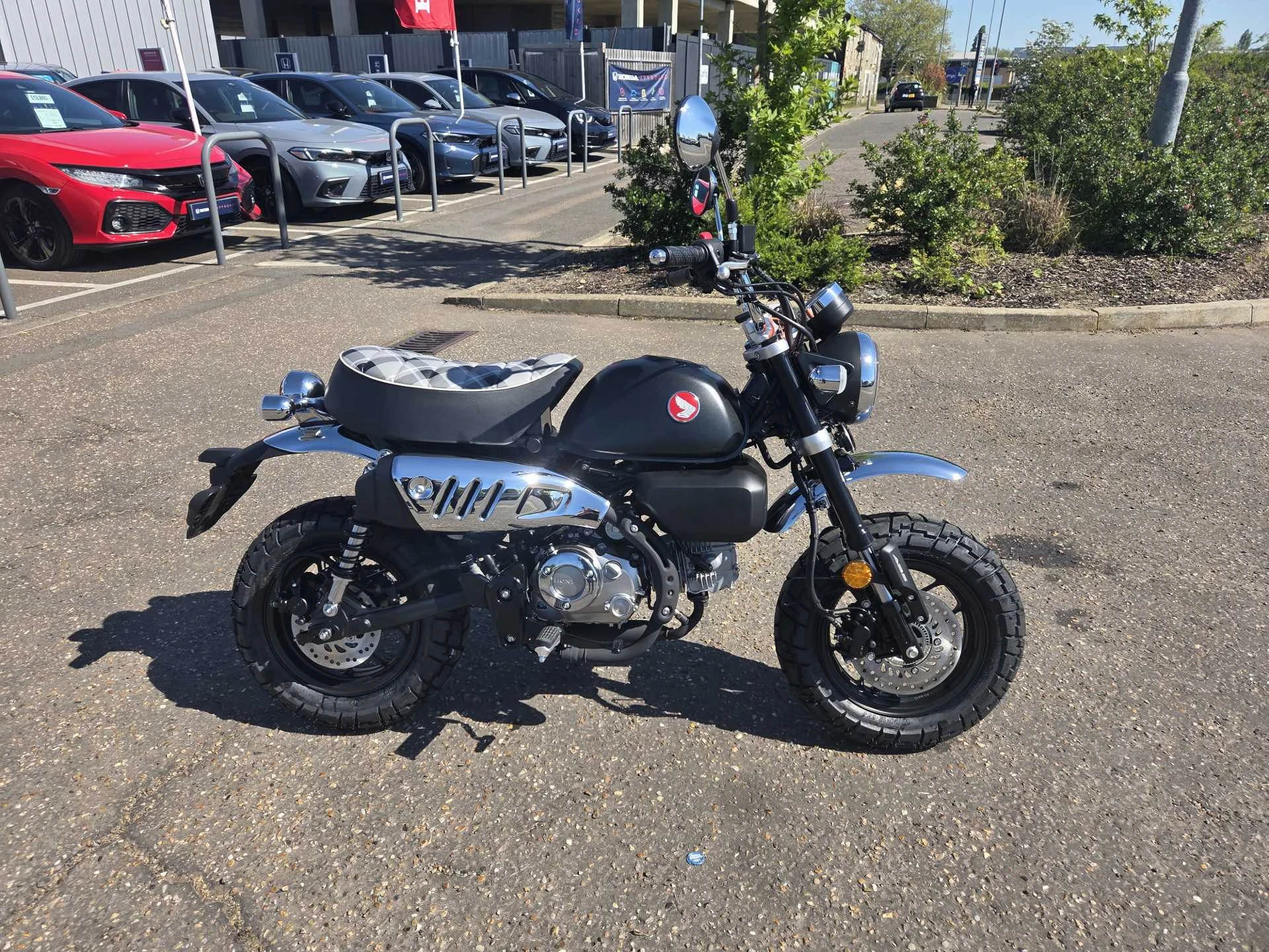 Vehicle image 2