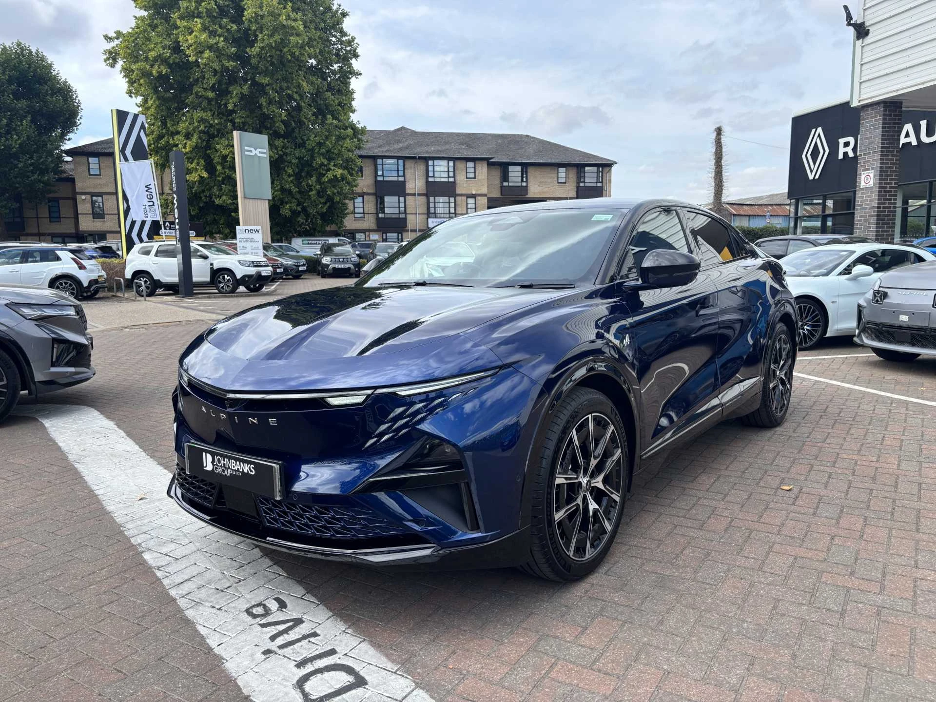 Vehicle image 7
