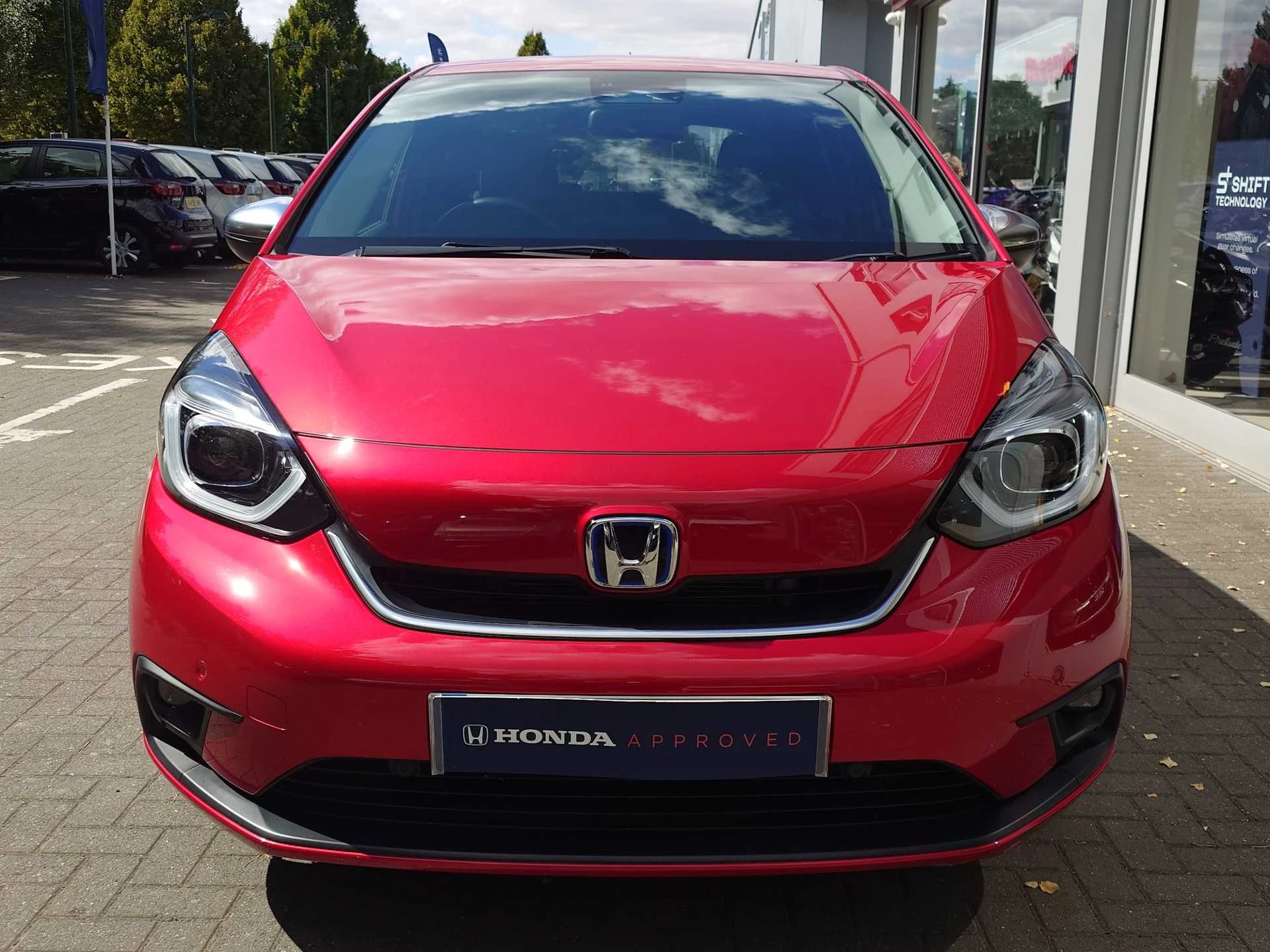 Vehicle image 6