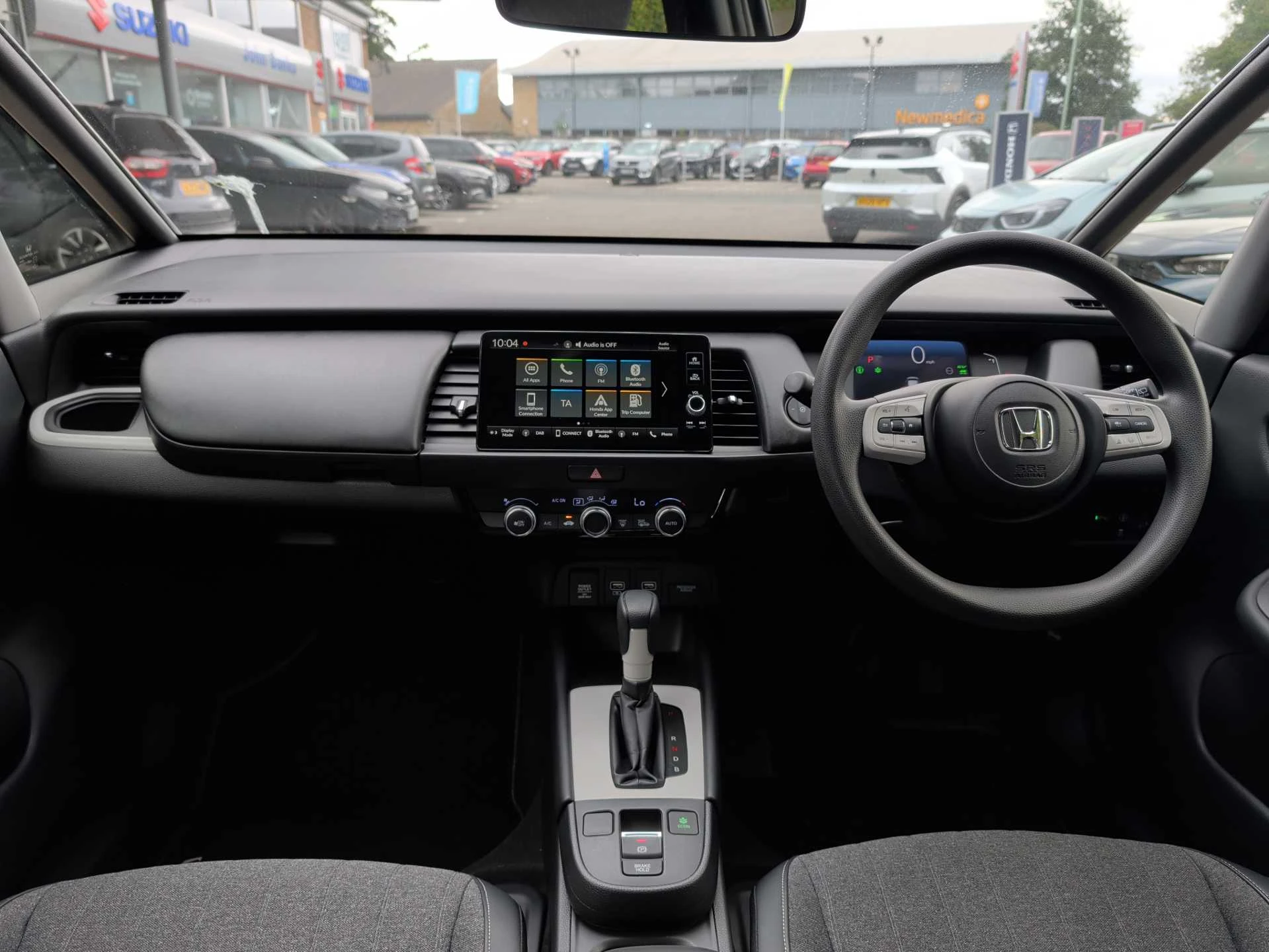 Vehicle image 4