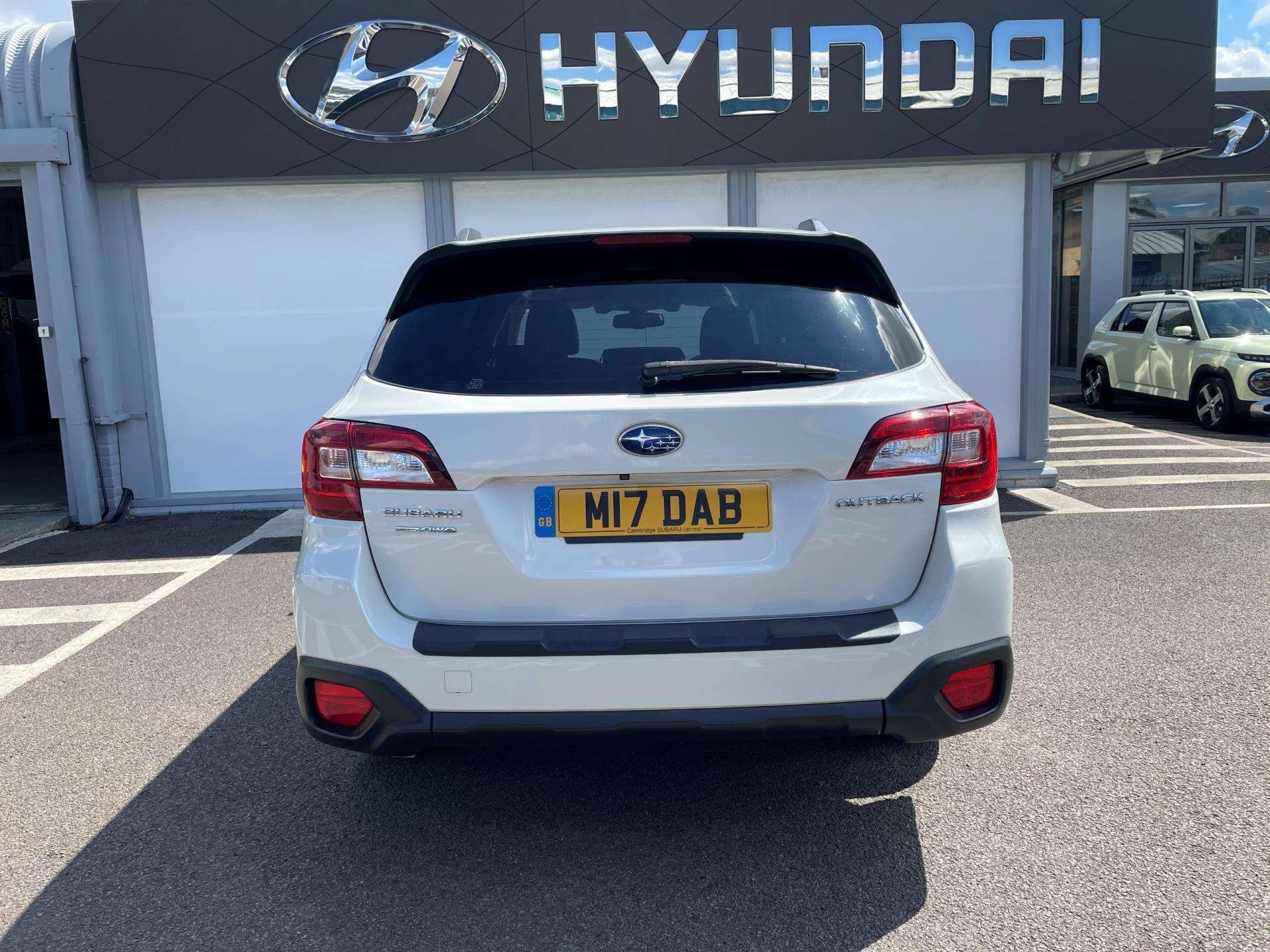 Vehicle image 7