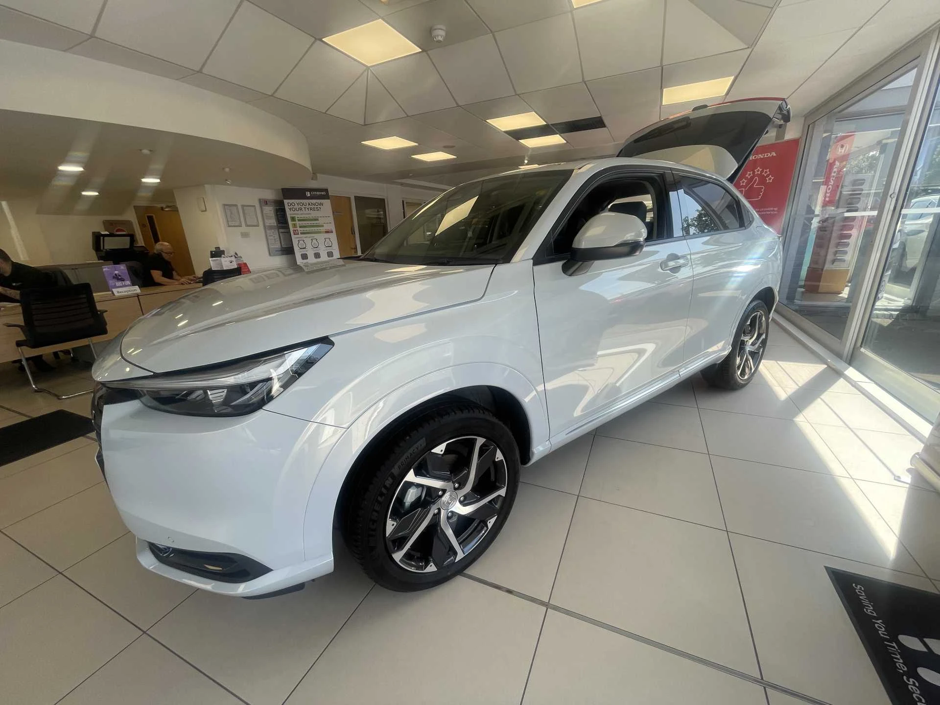Vehicle image 3