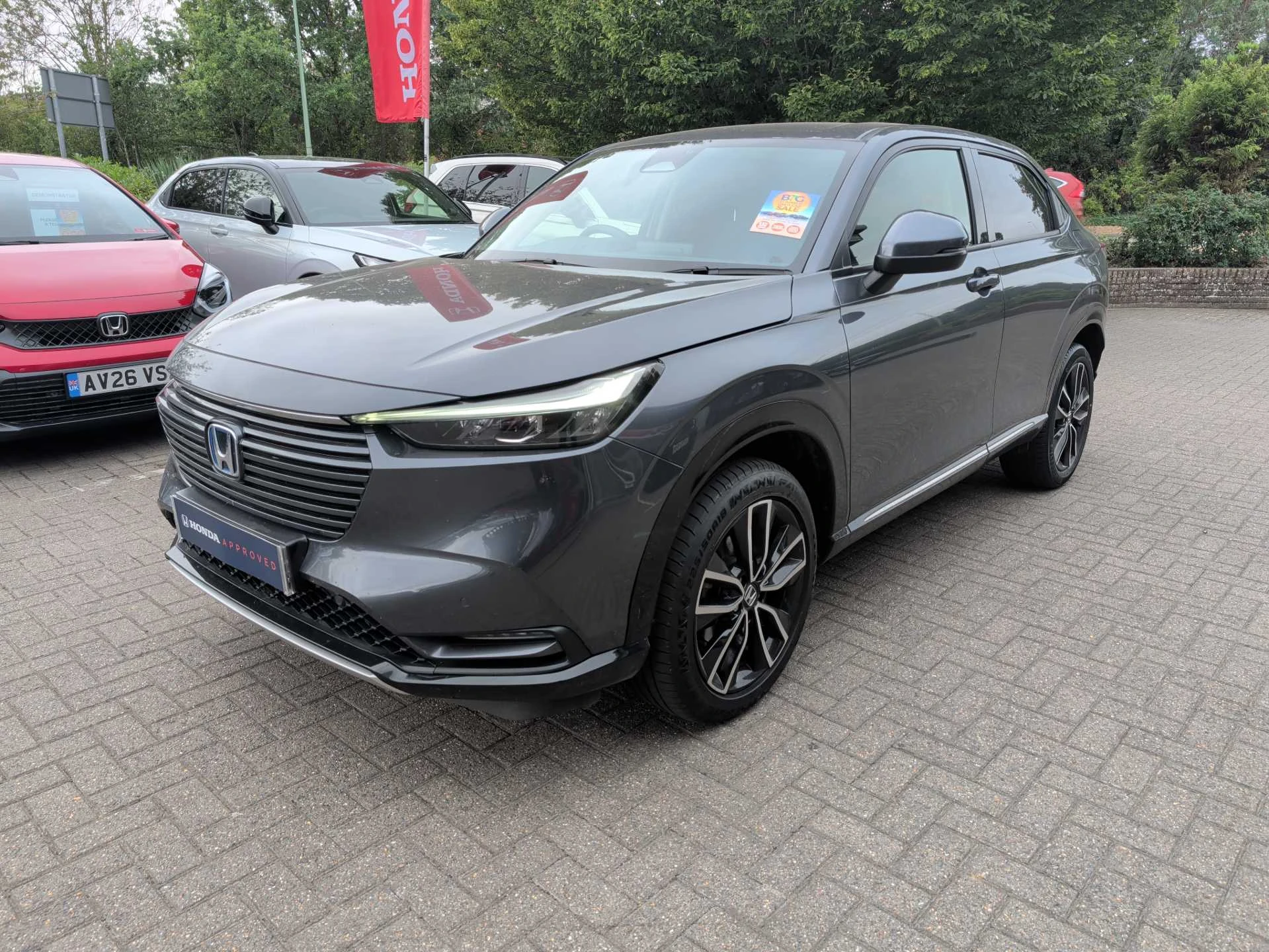 Vehicle image 3
