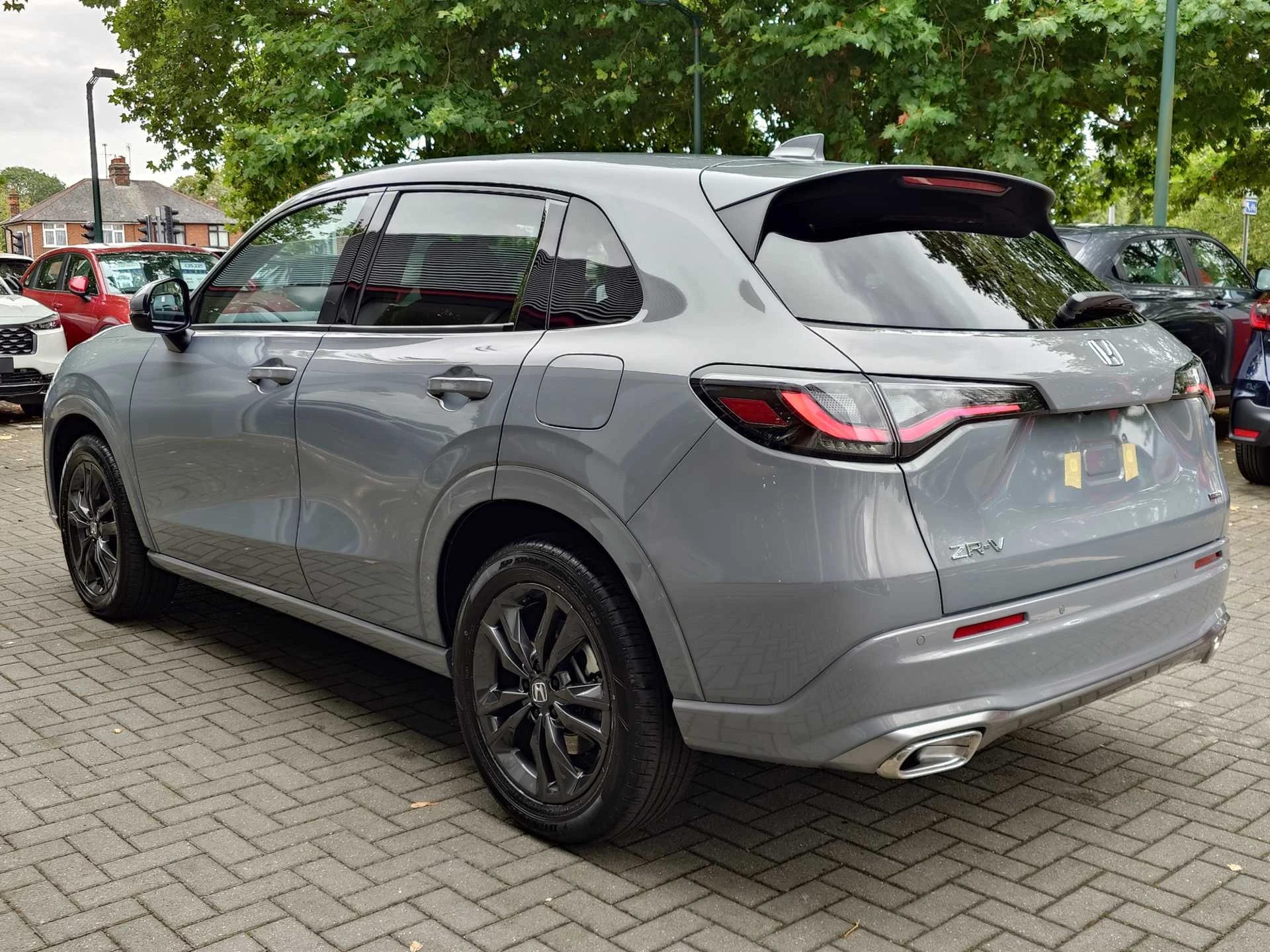 Vehicle image 3