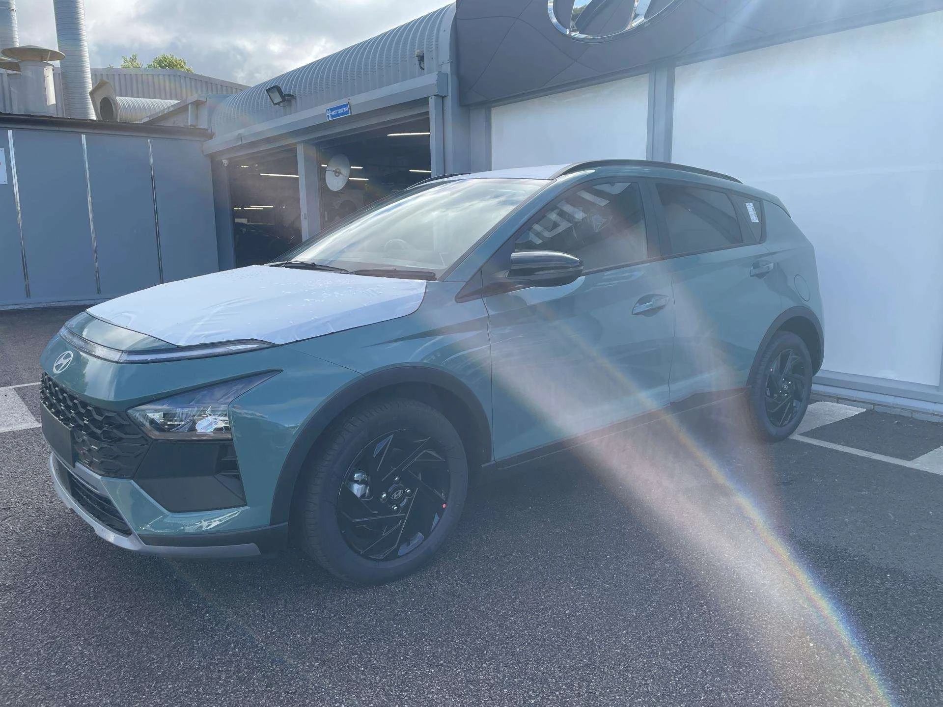 Vehicle image 6