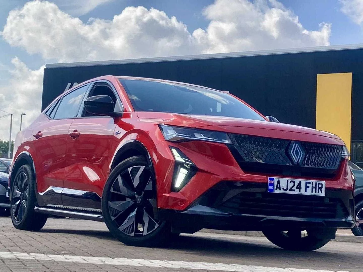 Vehicle image 5