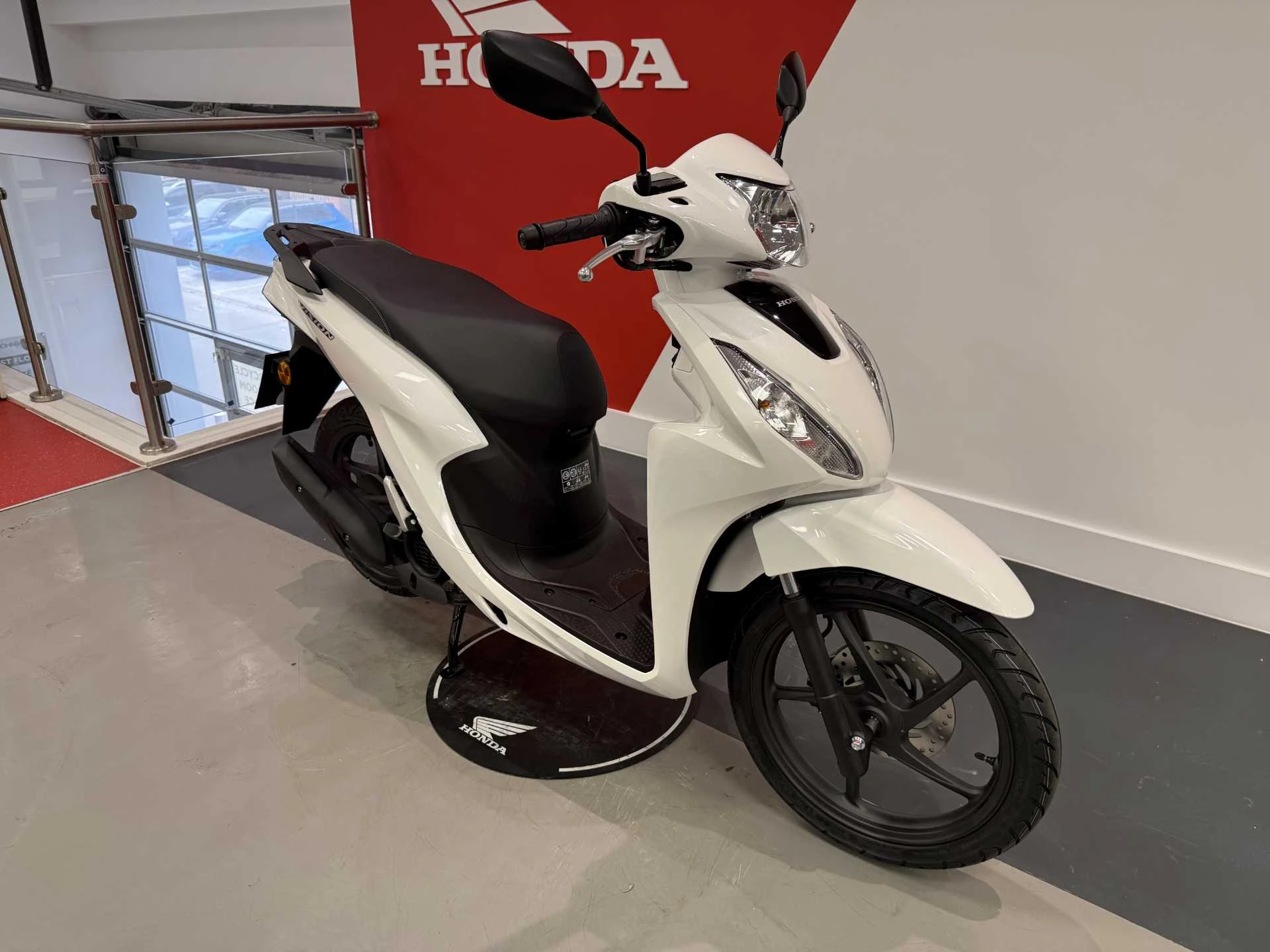Vehicle image 2