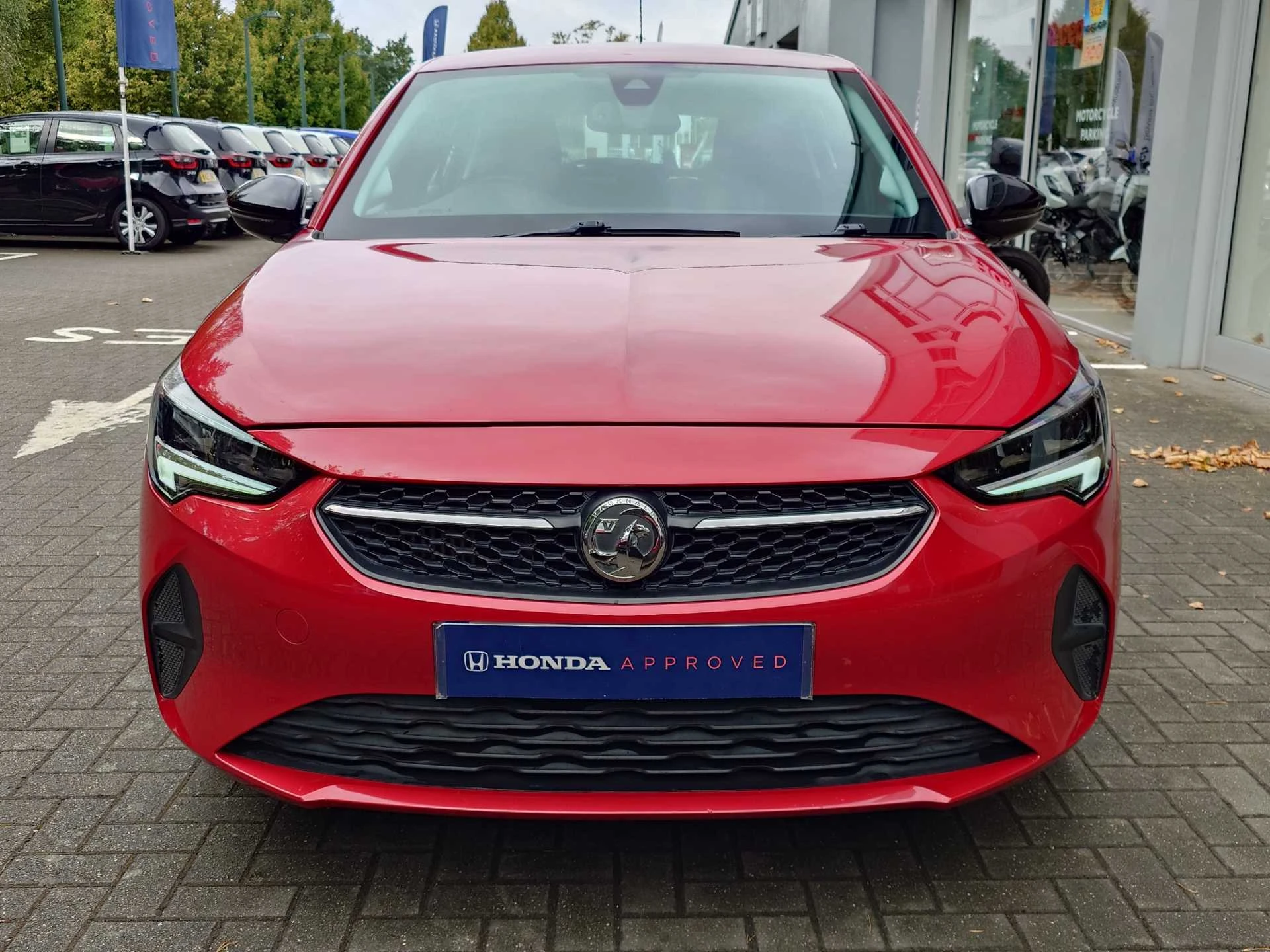 Vehicle image 6