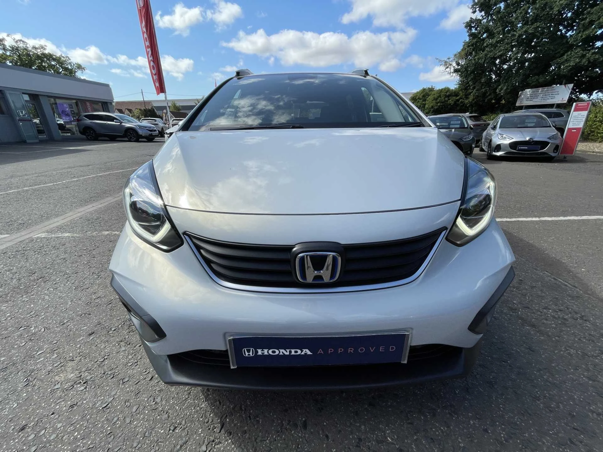 Vehicle image 6