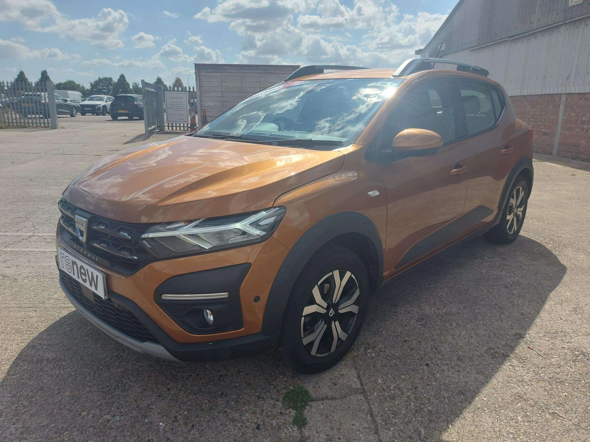 Vehicle image 3