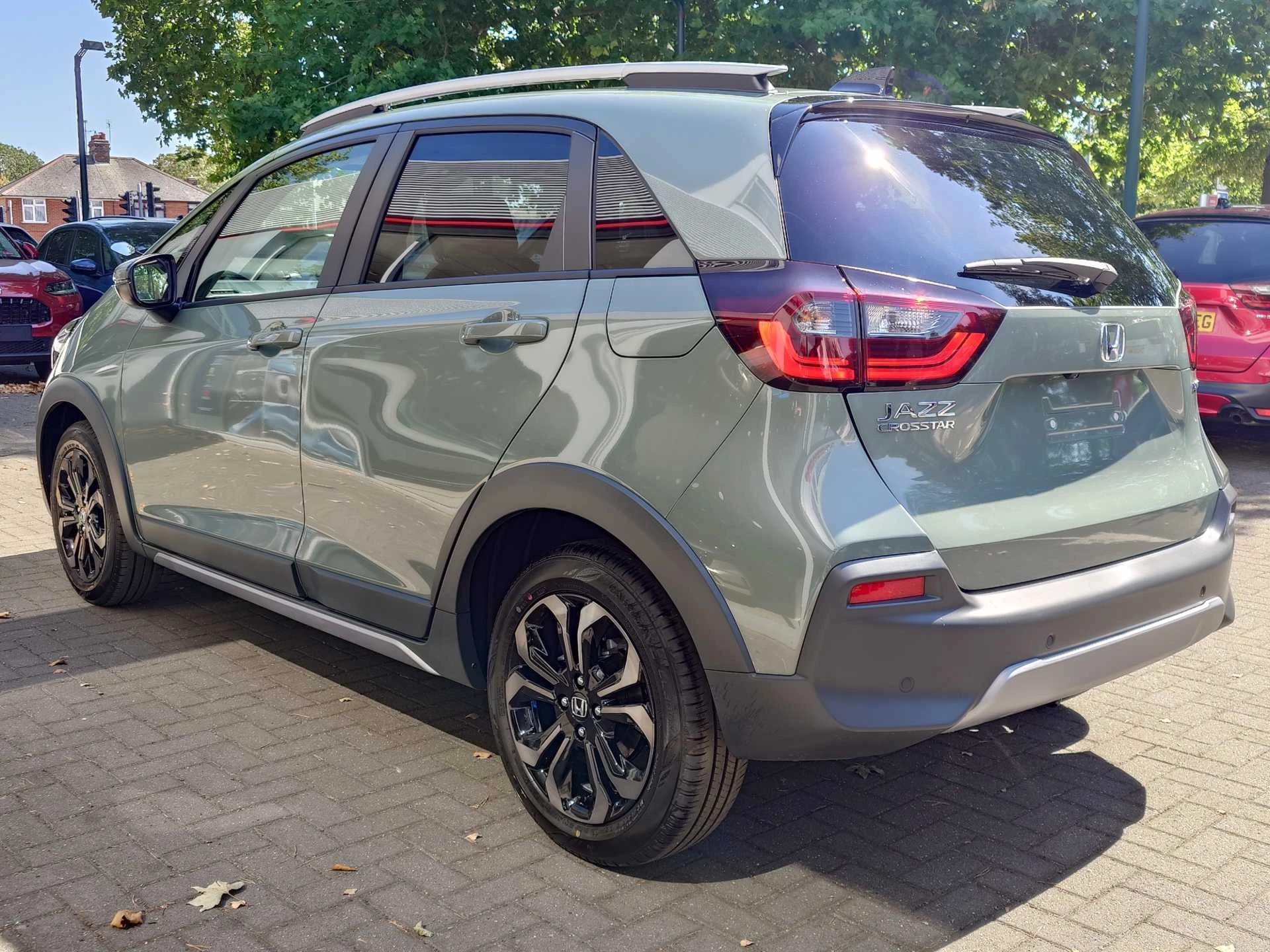 Vehicle image 3