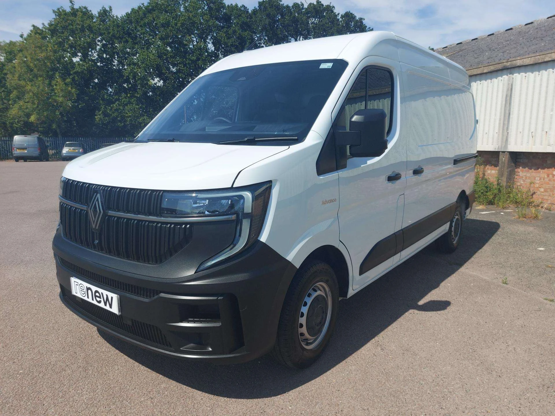 Vehicle image 3