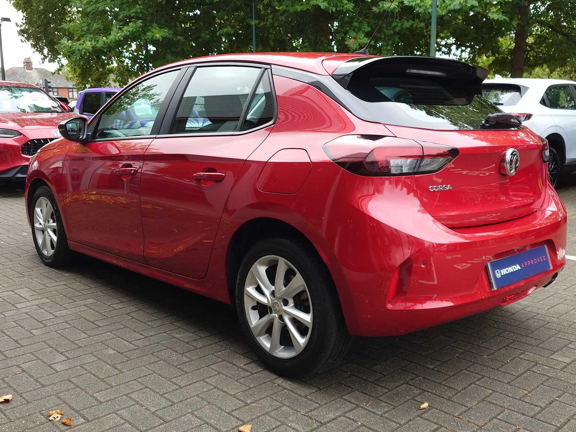 Vehicle image 3