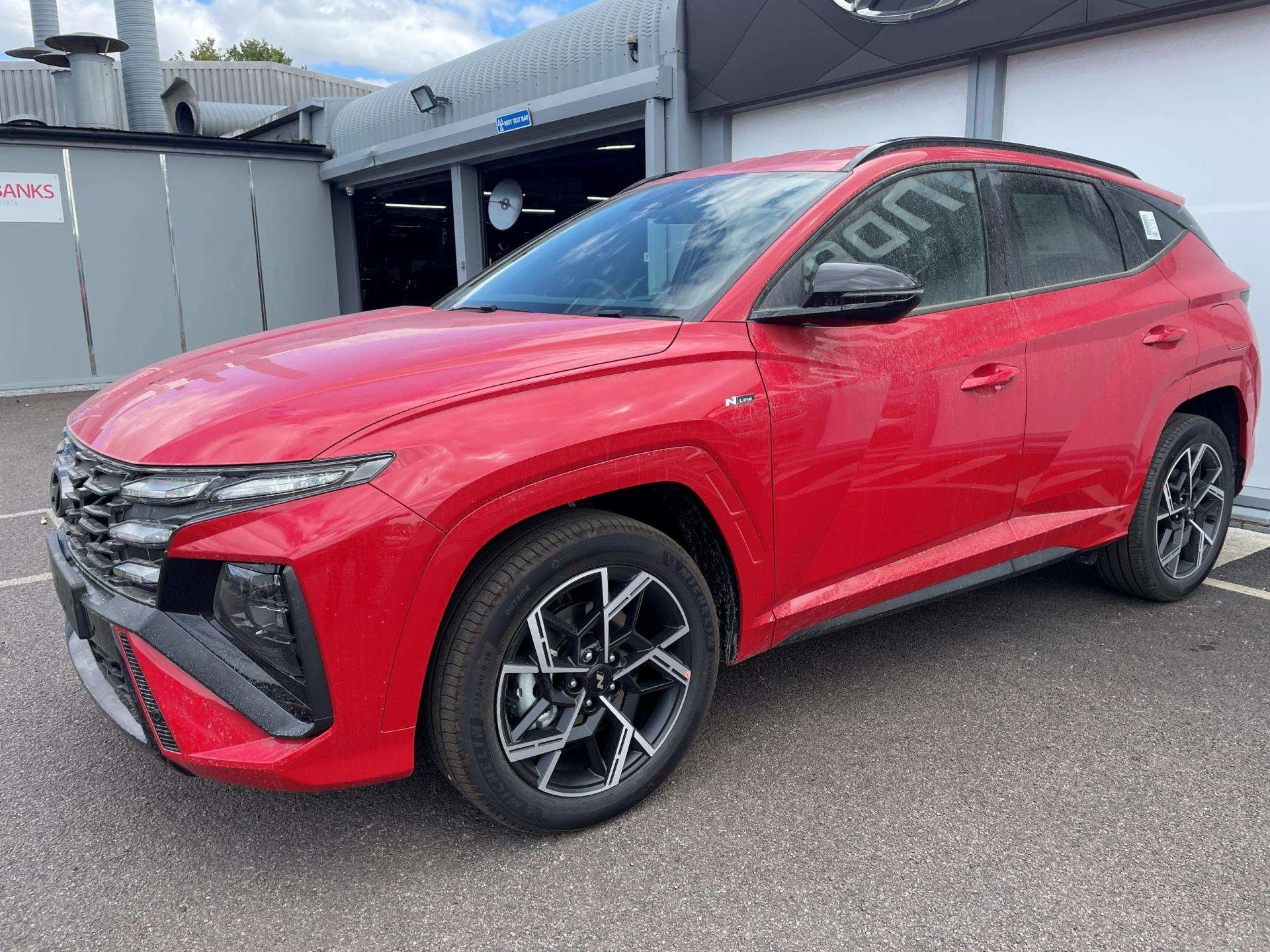 Vehicle image 6