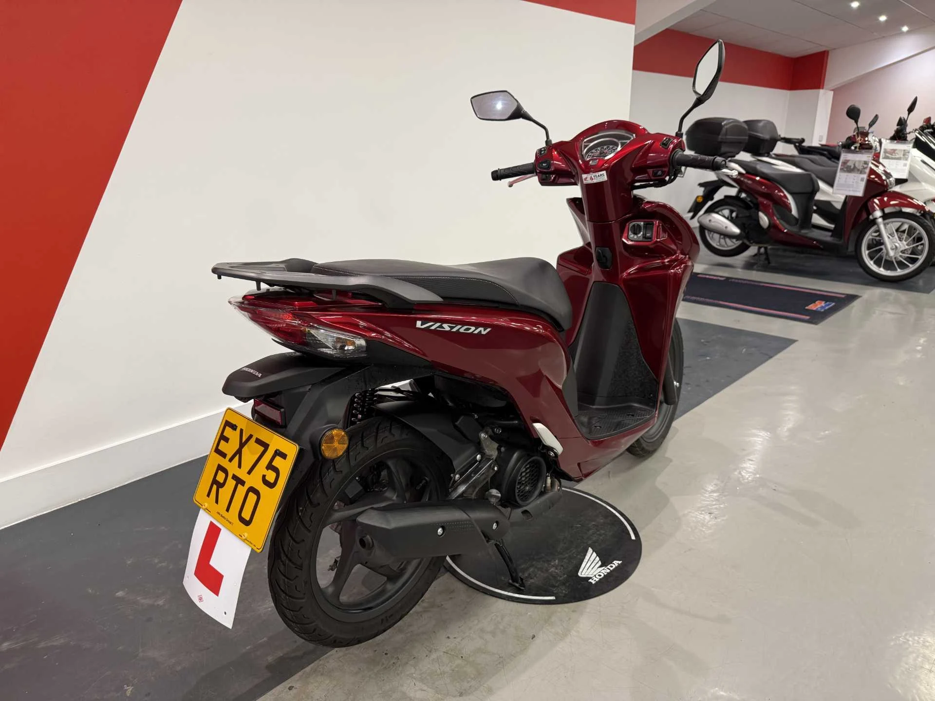 Vehicle image 3