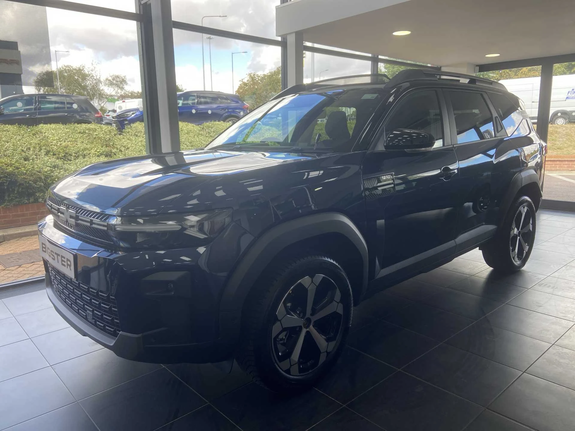 Vehicle image 3
