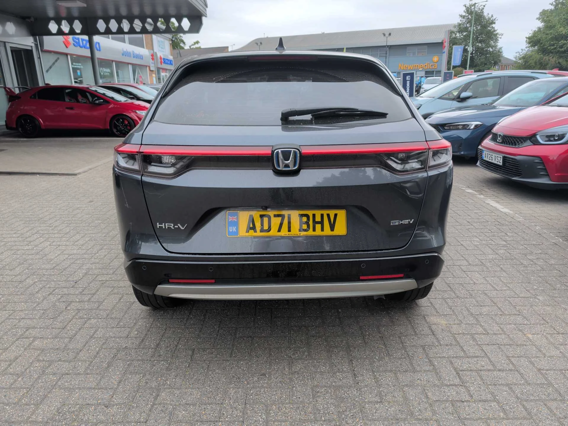 Vehicle image 6
