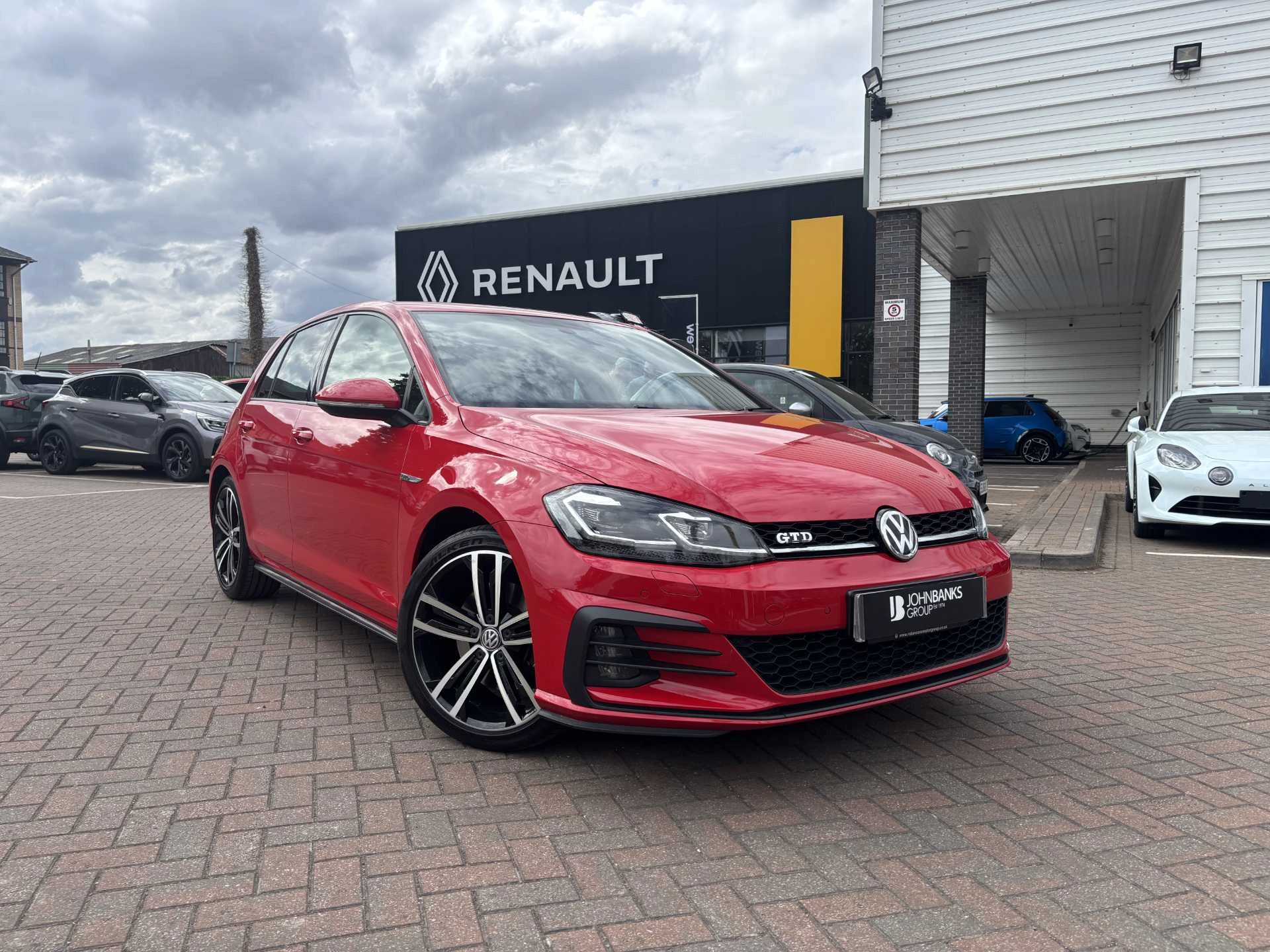 Vehicle image 1