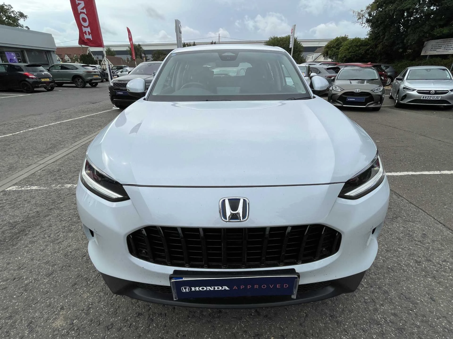 Vehicle image 6