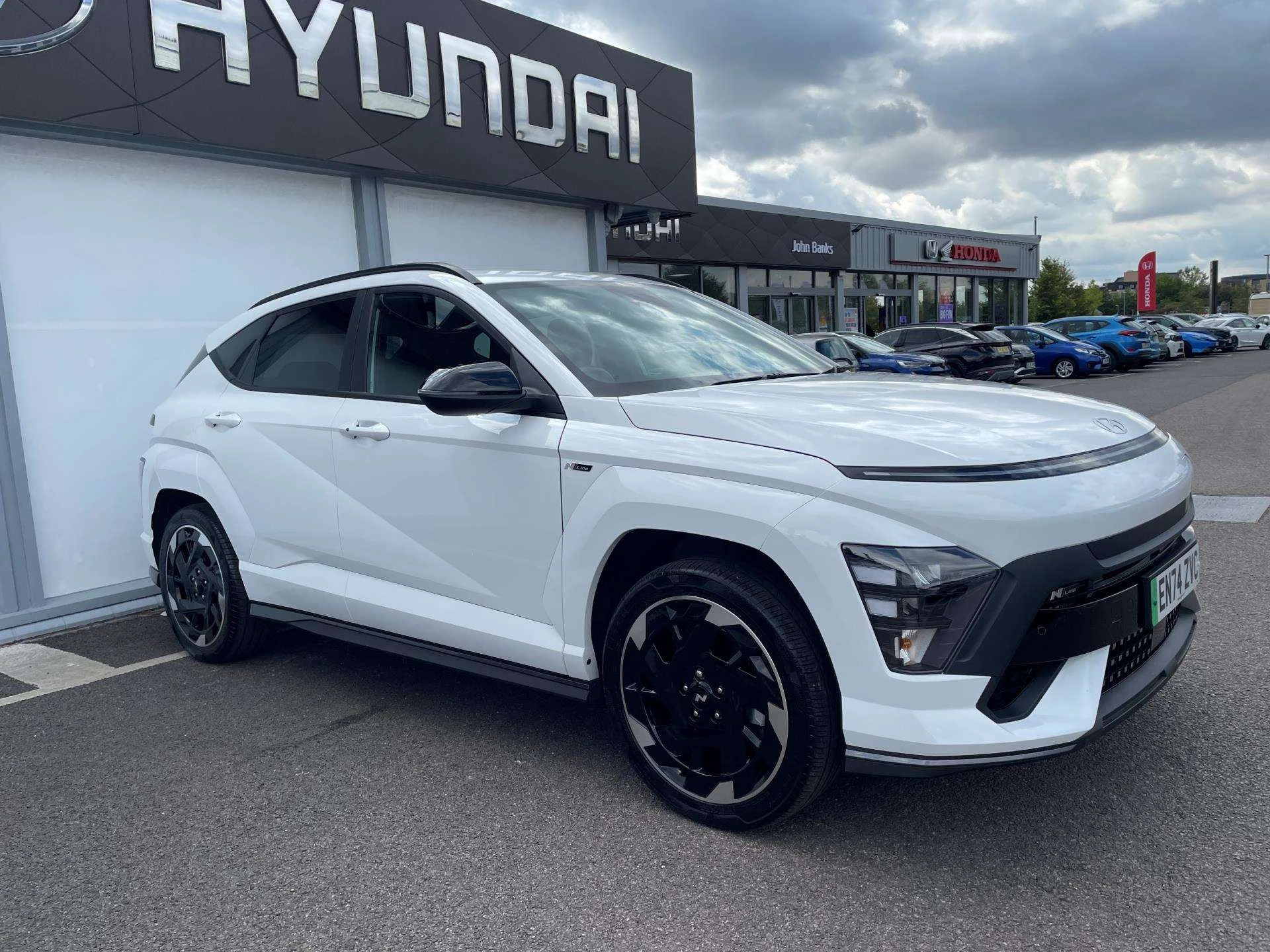 Vehicle image 5