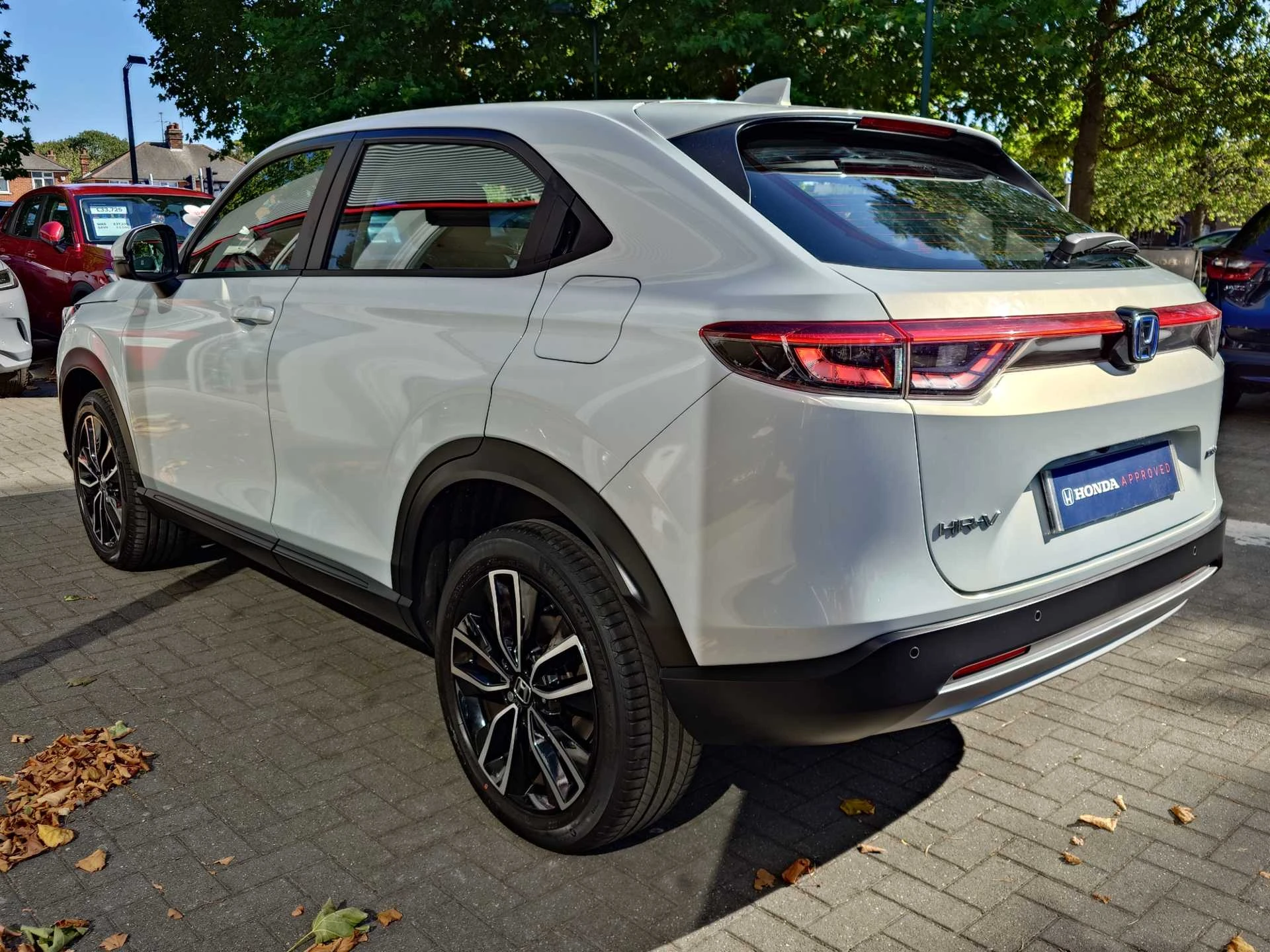 Vehicle image 3