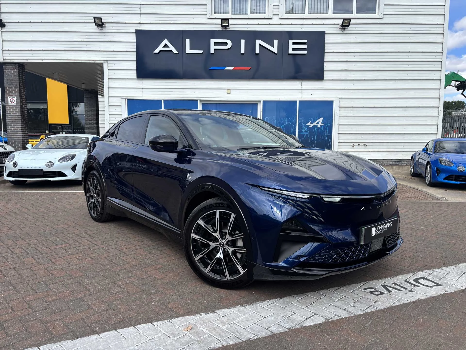 Vehicle image 1