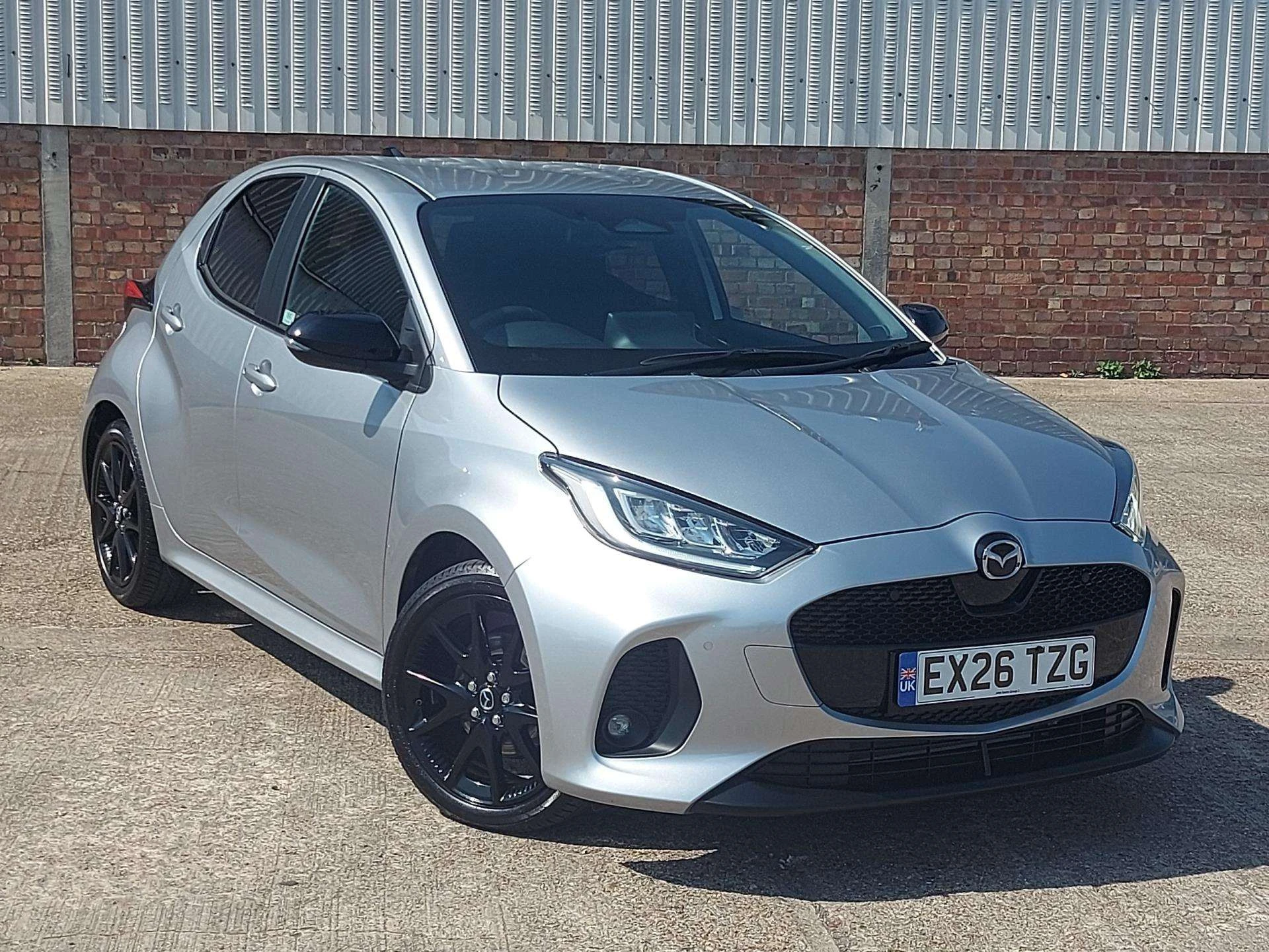 Vehicle image 3