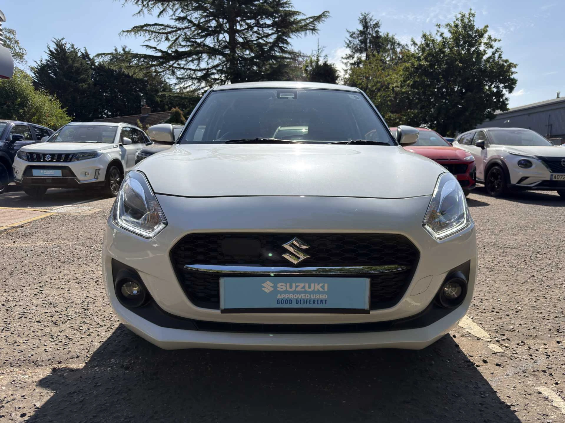 Vehicle image 6
