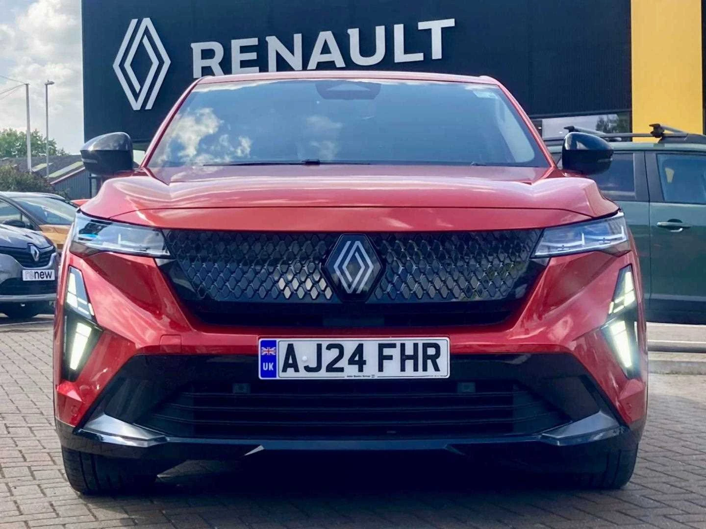 Vehicle image 7