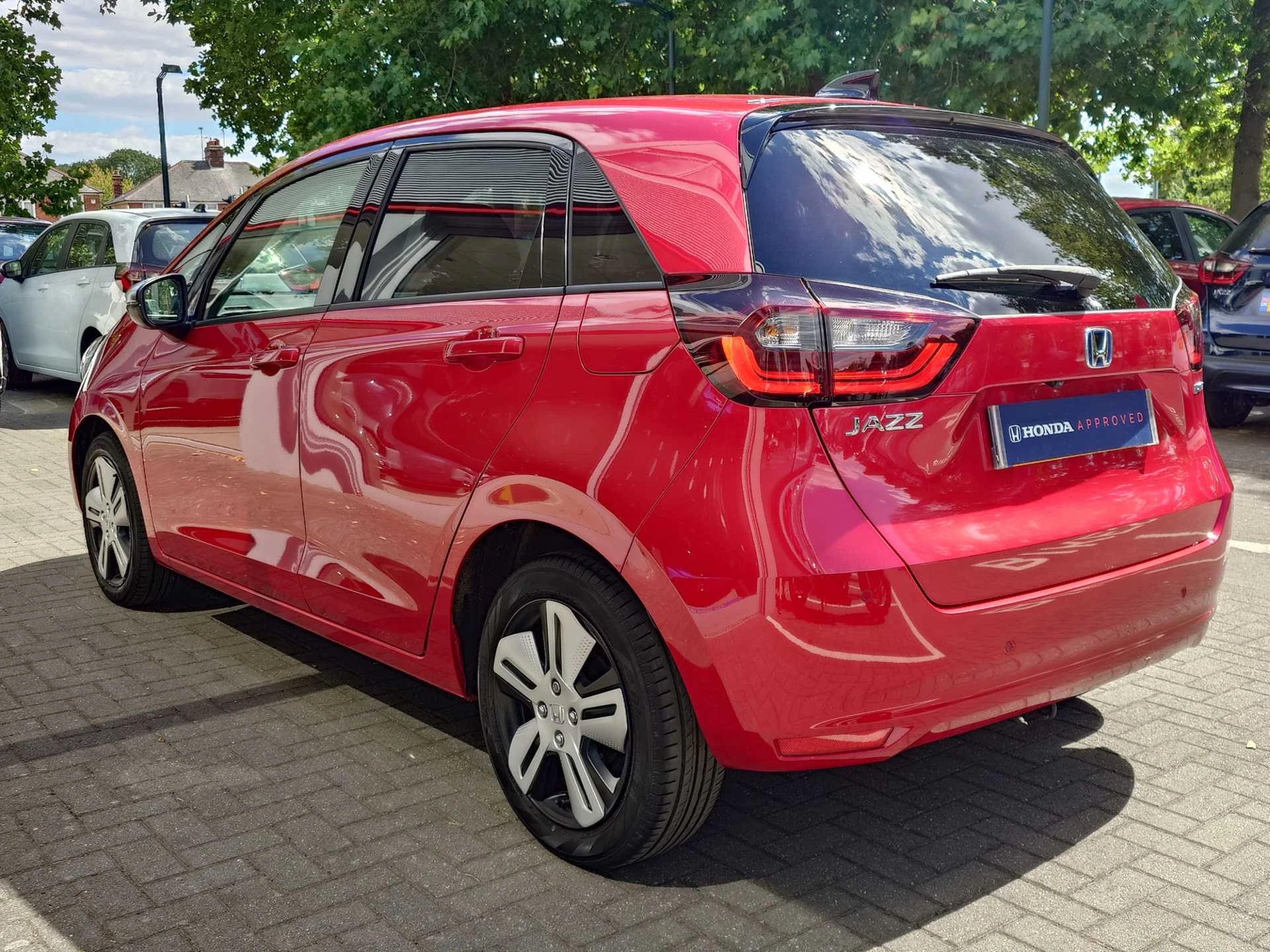 Vehicle image 3