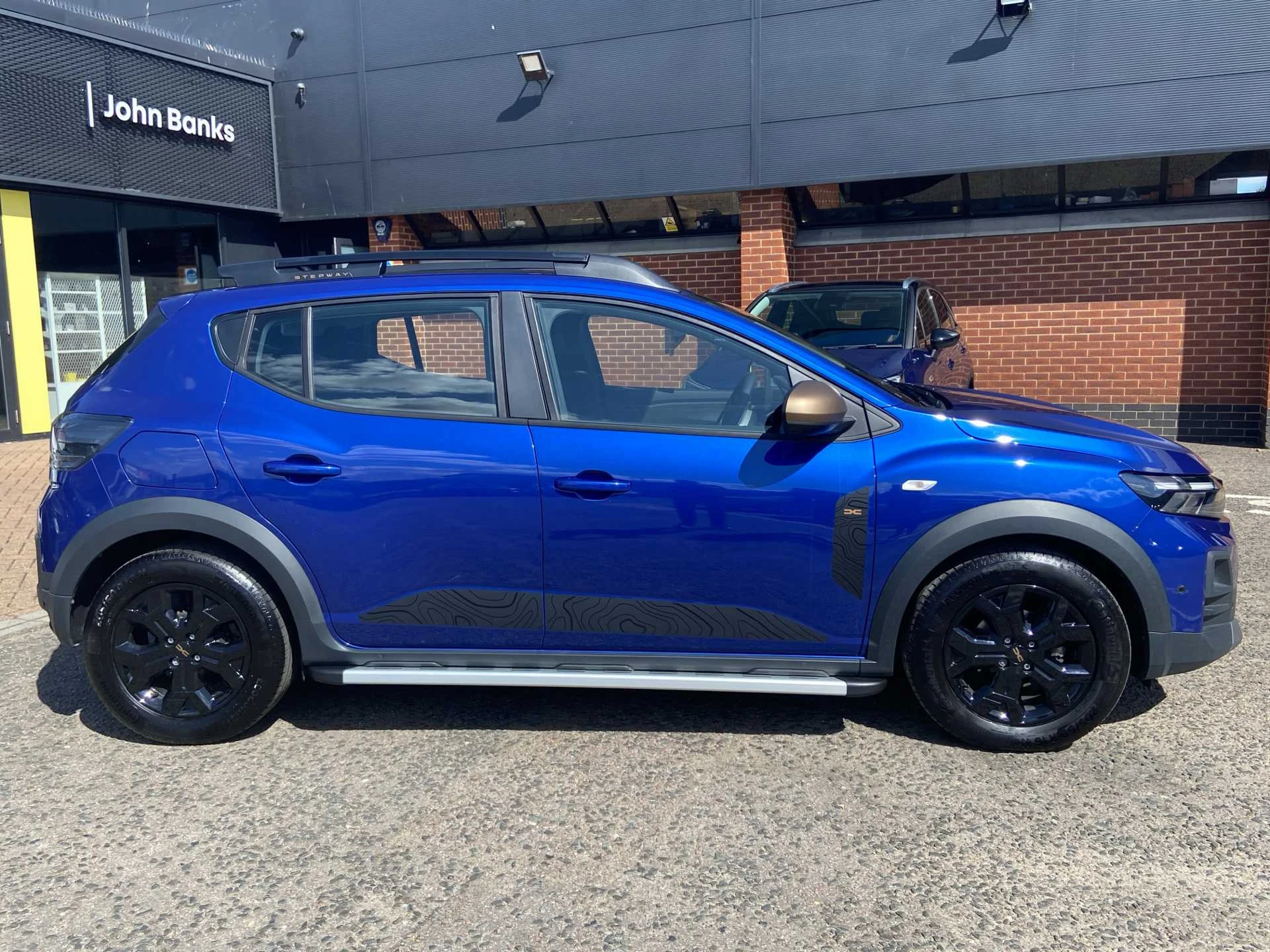 Vehicle image 2