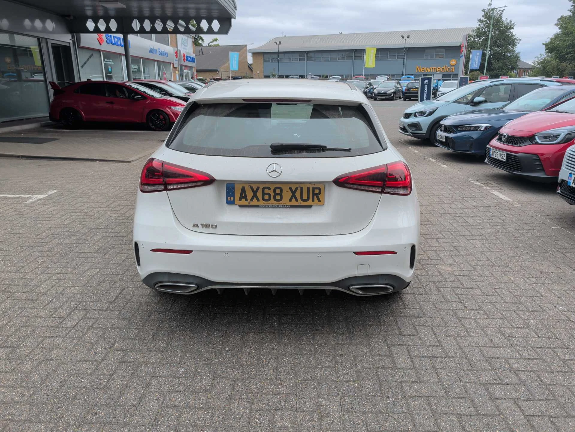 Vehicle image 5