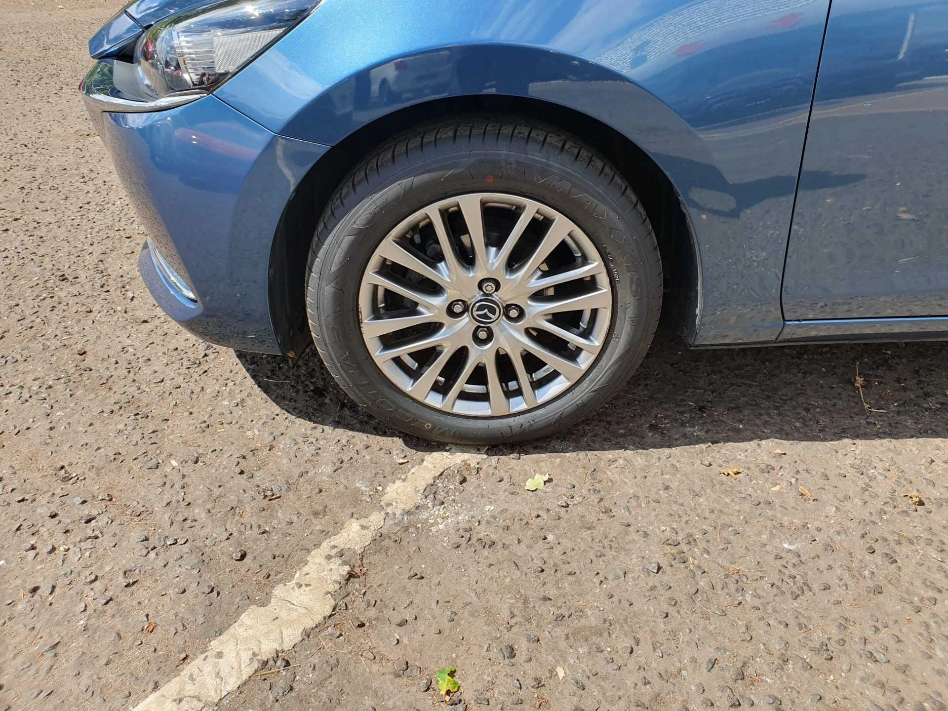 Vehicle image 7