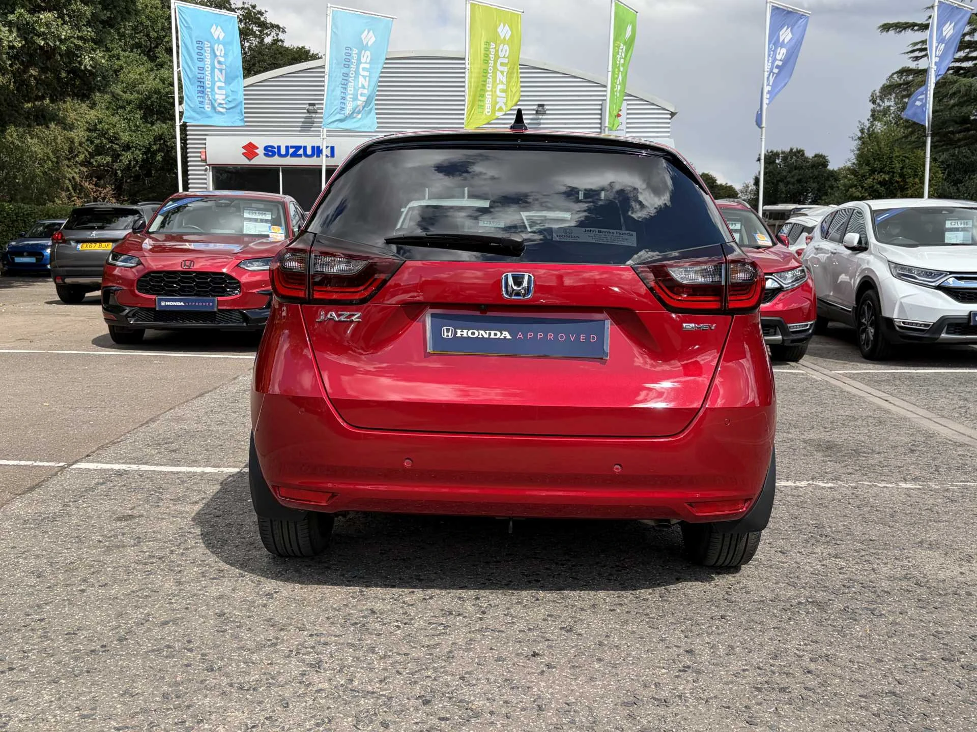 Vehicle image 7