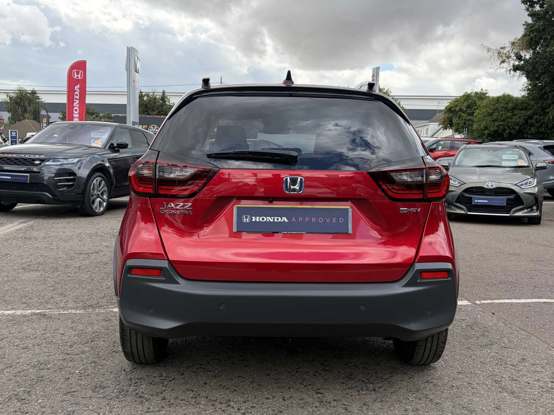 Vehicle image 7