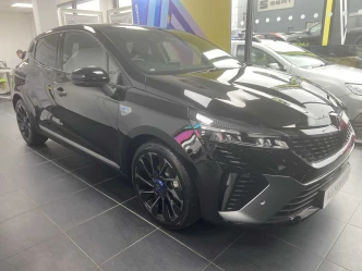 Renault Clio Listing Image