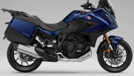 Honda NT1100 Offer Complete New Rider Package at John Banks