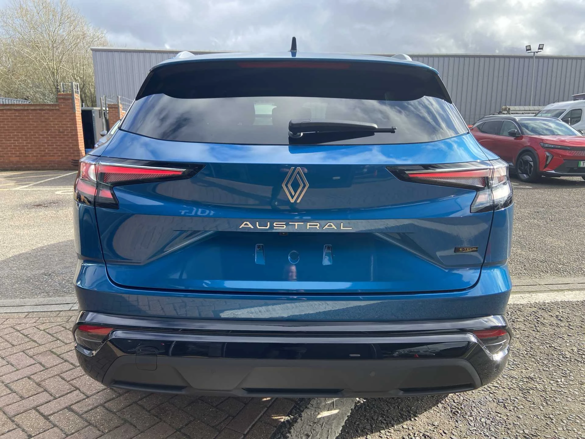 Vehicle image 7