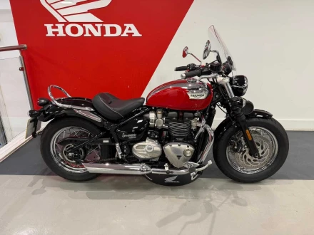 Triumph Bonneville Listing Image