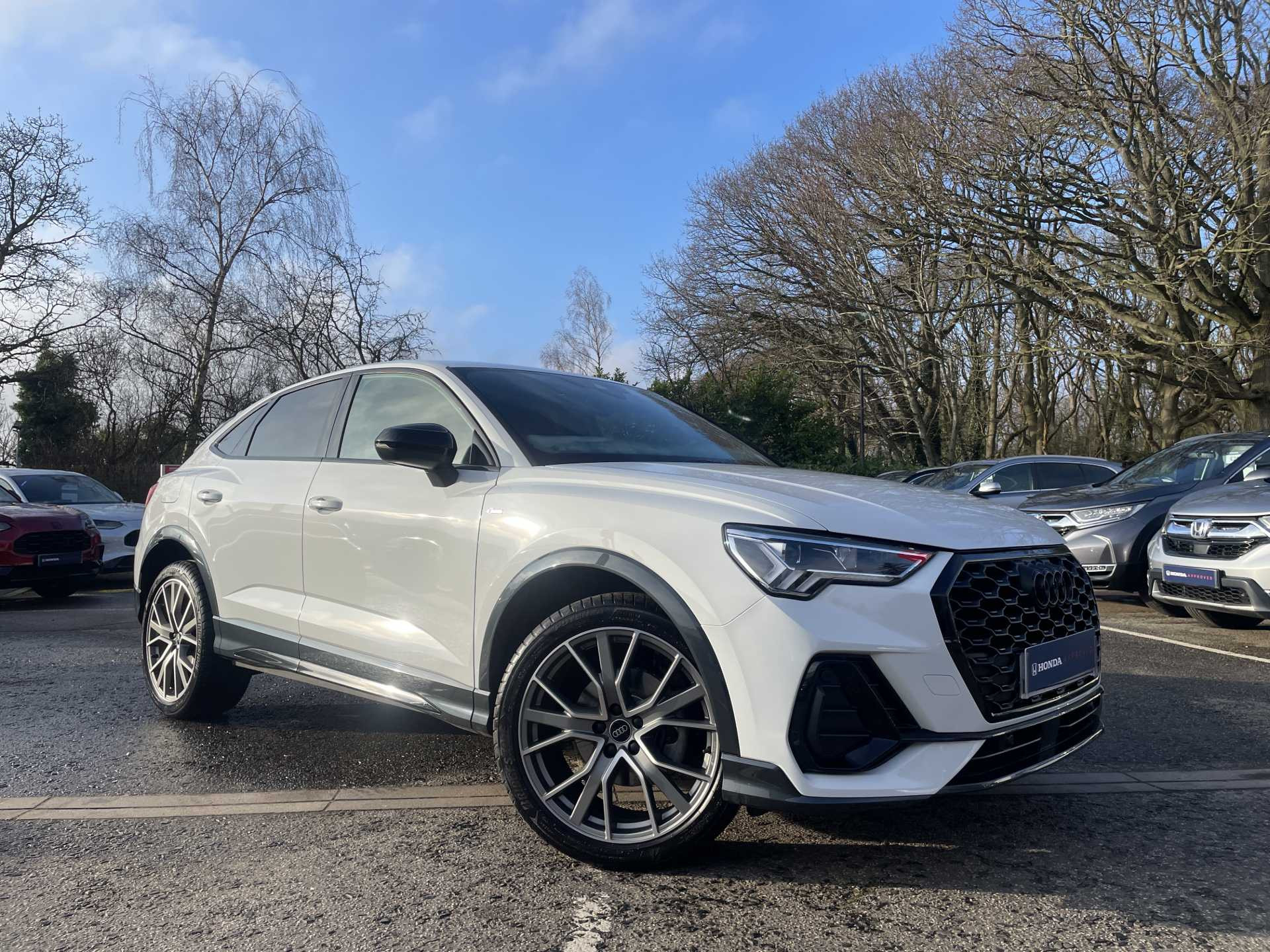 2025 Audi Q3 1.5 35 TFSI Black Edition Sportback S Tronic