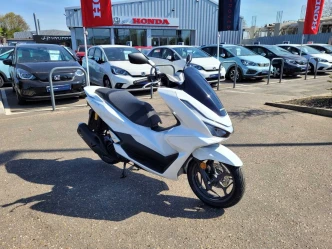 Honda PCX125 Listing Image