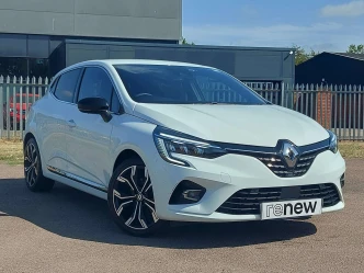 Renault Clio Listing Image