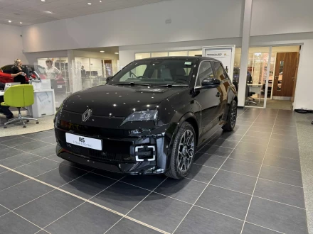 Renault 5 E-Tech electric Listing Image