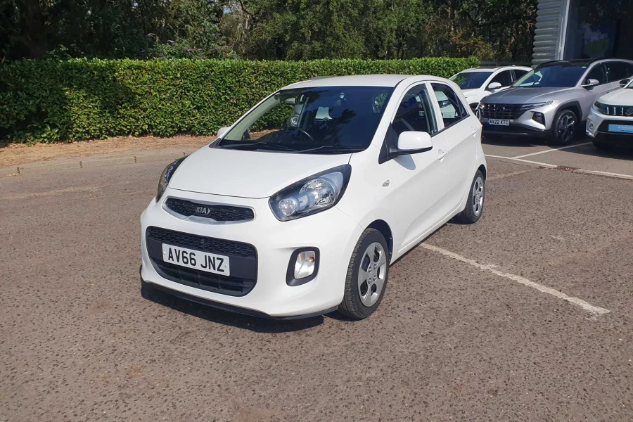 Vehicle Image - 2