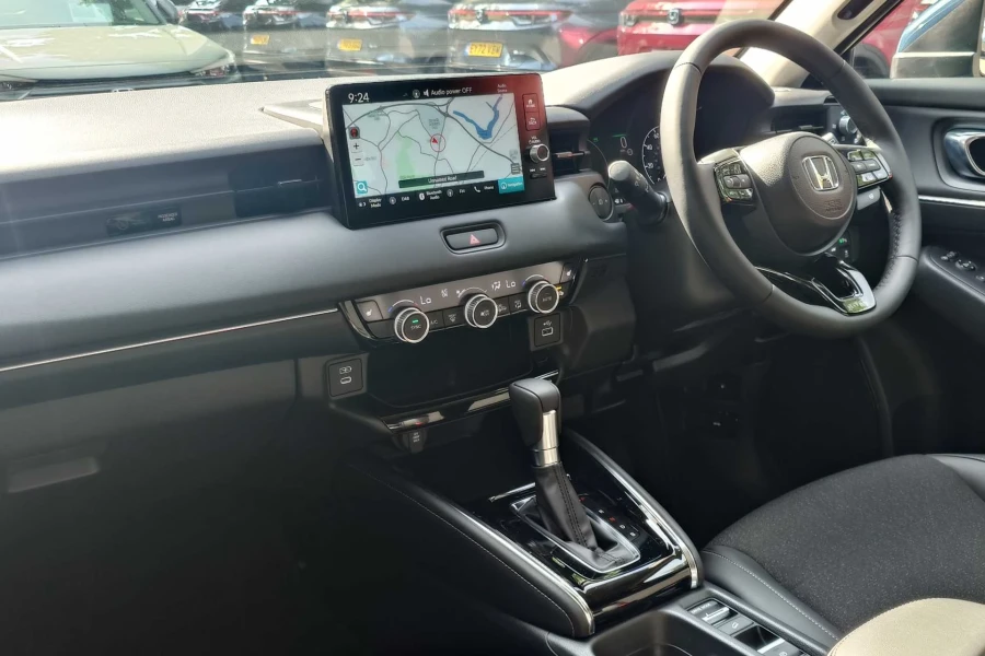 Vehicle Image - 1