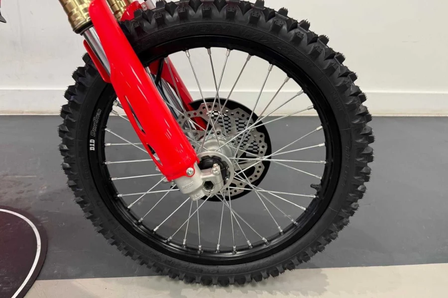 Vehicle Image - 3