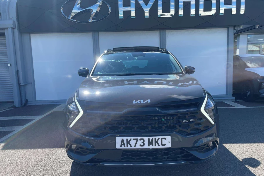 Vehicle Image - 3