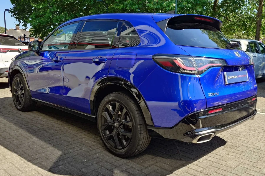 Vehicle Image - 2