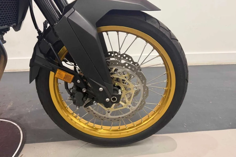 Vehicle Image - 3